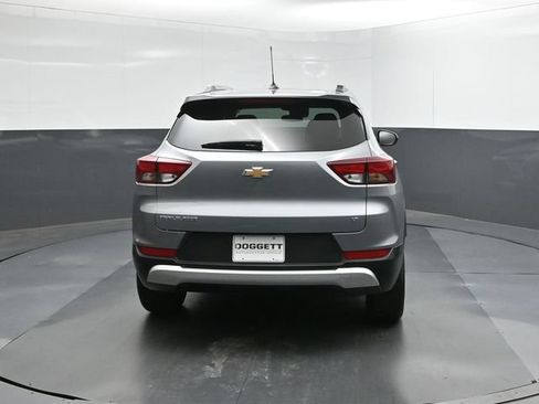 Used 2025 Chevrolet TrailBlazer LT FWD image 5
