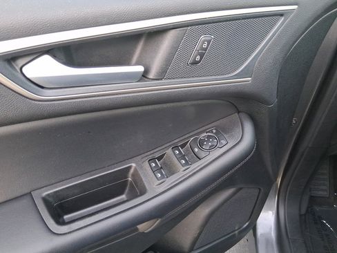 Certified 2024 Ford Edge SEL image 12