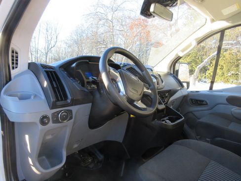 Used 2019 Ford Transit 150 130 Low Roof image 28