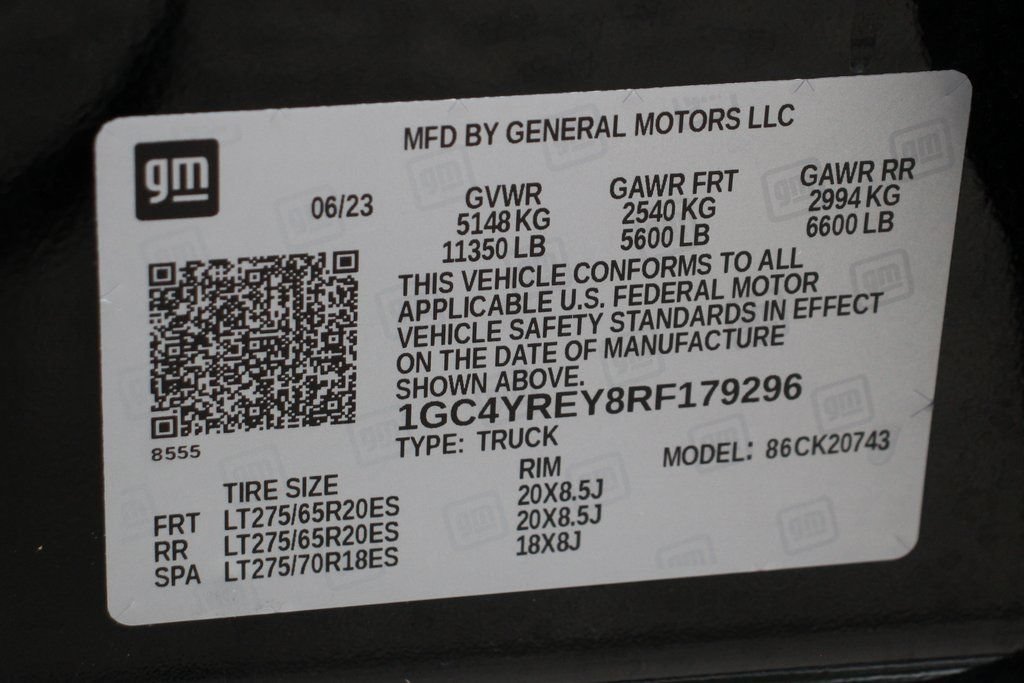 Used 2024 Chevrolet Silverado 2500 High Country AWD/4WD image 56