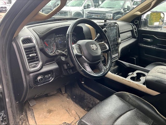 Used 2022 RAM 3500 Laramie AWD/4WD image 8