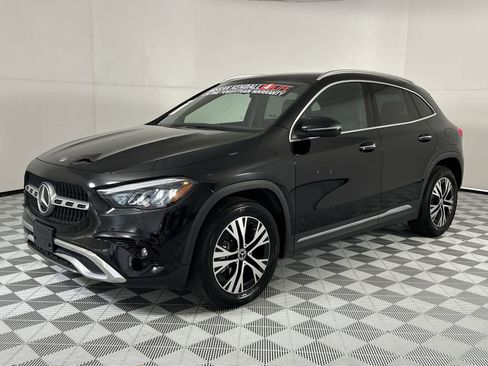 Used 2025 Mercedes-Benz GLA 250 image 4