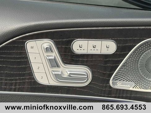 Used 2021 Mercedes-Benz GLS 580 4MATIC image 12