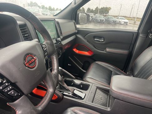 Used 2023 Nissan Frontier Pro-X w/ Pro-X Premium Package image 11