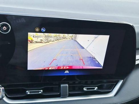 New 2026 Chevrolet Equinox LT w/ LPO, Floor Liner Package image 19