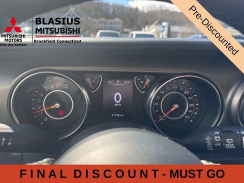 Used 2022 Jeep Wrangler Sport AWD/4WD image 28