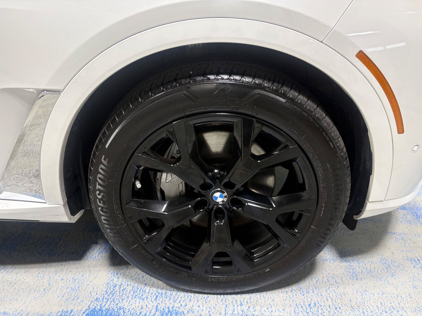 Used 2024 BMW X7 xDrive40i w/ Executive Package AWD/4WD image 41