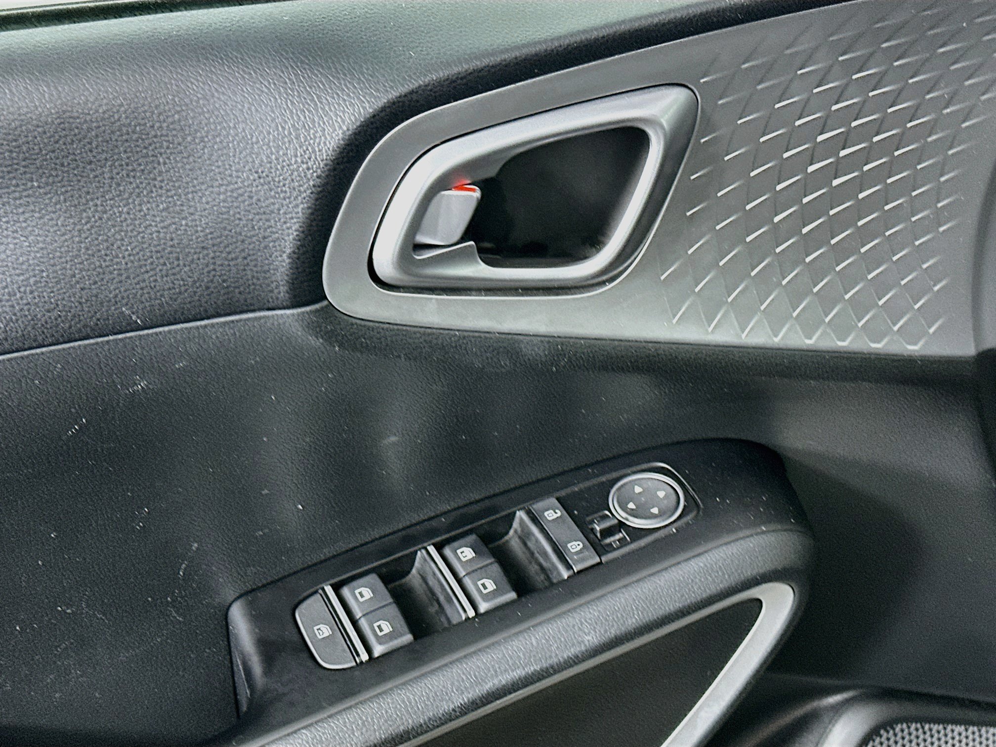 Used 2025 Kia Soul LX w/ LX Technology Package FWD image 15