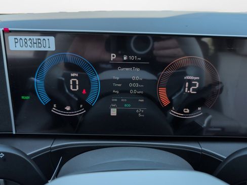 New 2026 Hyundai Santa Fe SE FWD image 11