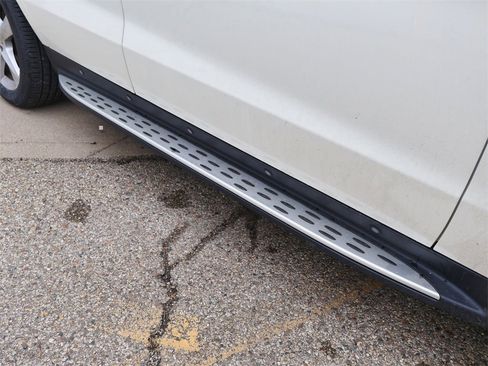 Used 2018 Mercedes-Benz GLE 350 4MATIC image 9