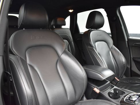 Used 2017 Audi SQ5 Premium Plus AWD/4WD image 18