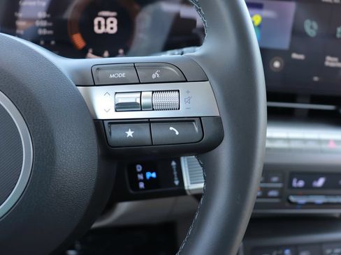 Used 2026 Hyundai Kona SEL Premium FWD image 21