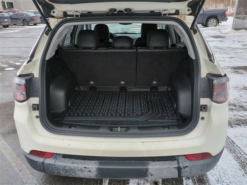 Used 2021 Jeep Compass Latitude w/ Convenience Group image 18