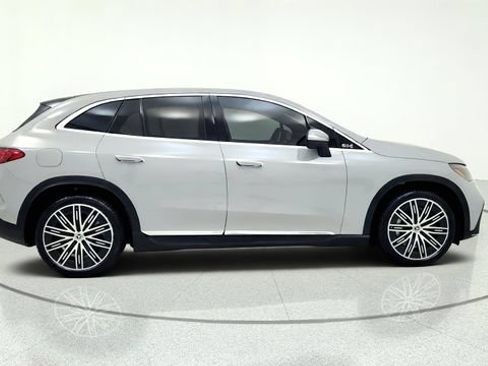 Used 2023 Mercedes-Benz EQE 350+ 4MATIC SUV w/ AMG Line Exterior Package image 10