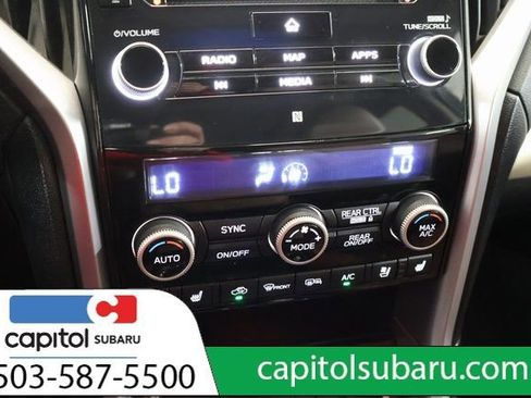 Used 2022 Subaru Ascent Touring AWD/4WD image 21