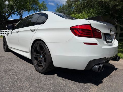 Used 2013 BMW M5 RWD image 18
