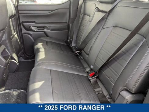 New 2025 Ford Ranger Lariat w/ Black Appearance Package image 17