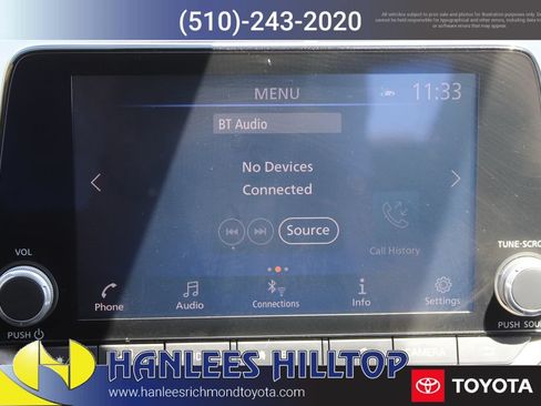 Used 2025 Nissan Altima 2.5 SV FWD image 24