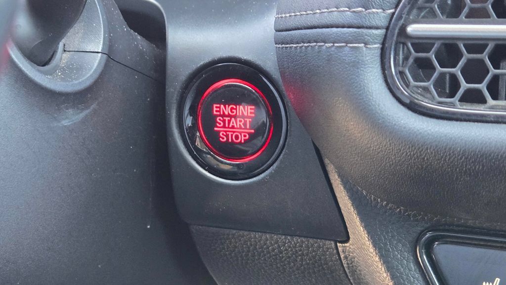 Used 2024 Honda HR-V EX-L image 20