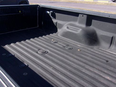 Used 2015 Ford F350 Lariat w/ Chrome Package image 8