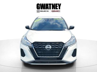 Used 2023 Nissan Kicks S