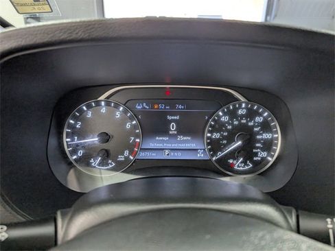 Used 2023 Nissan Frontier SV w/ Technology Package image 26