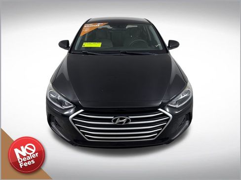 Used 2018 Hyundai Elantra SEL FWD image 9