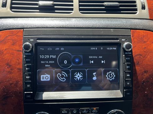 Used 2011 Chevrolet Avalanche LT AWD/4WD image 40