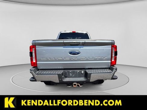 Used 2023 Ford F350 Lariat w/ Lariat Ultimate Package AWD/4WD image 4