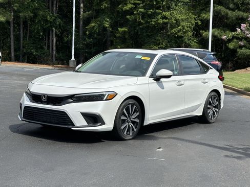 Used 2023 Honda Civic EX-L image 5
