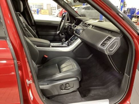 Used 2020 Land Rover Range Rover Sport HST image 22
