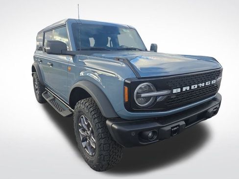 New 2025 Ford Bronco Badlands AWD/4WD image 7