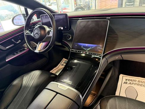 Used 2023 Mercedes-Benz EQE 500 4MATIC Sedan image 57