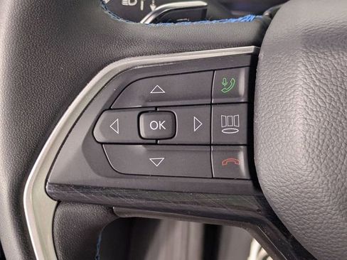 Used 2024 Jeep Grand Cherokee Trailhawk AWD/4WD image 16
