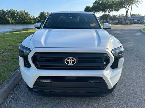 Used 2024 Toyota Tacoma SR5 RWD image 9