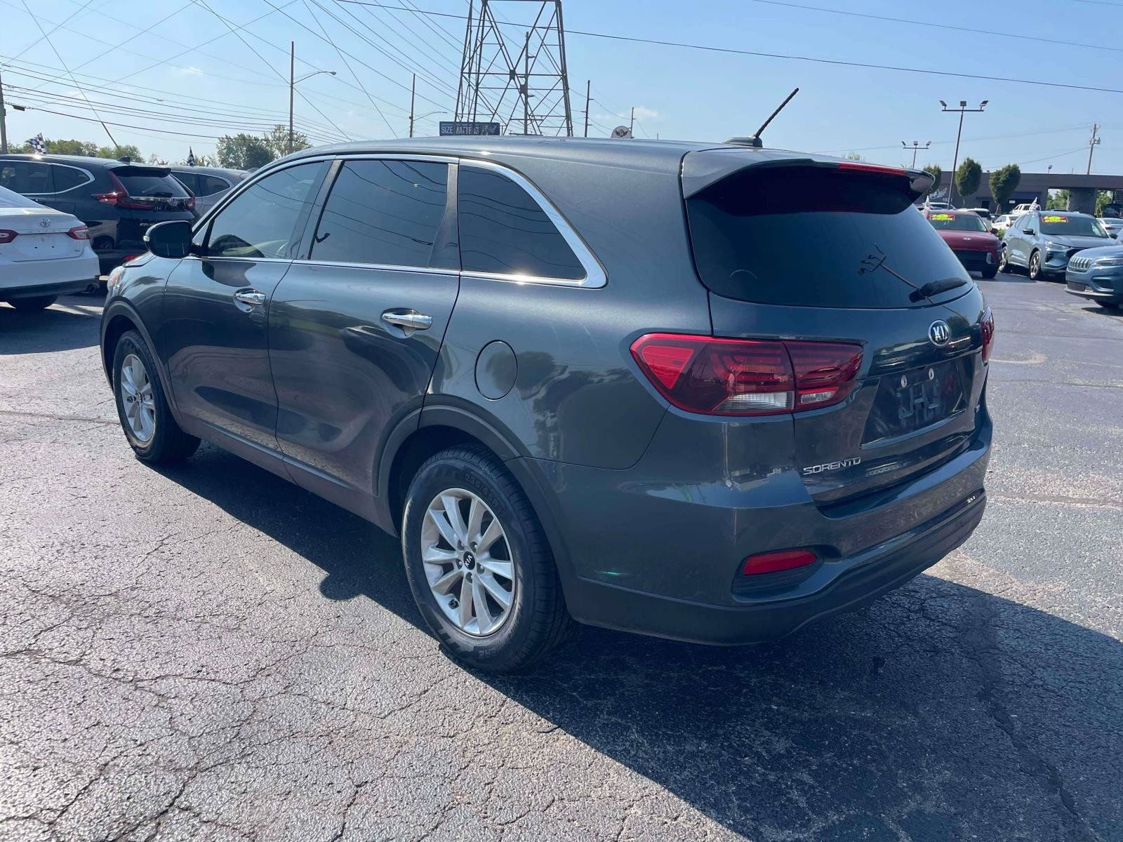 Used 2020 Kia Sorento LX FWD image 5