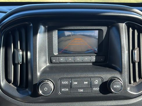 Used 2016 GMC Canyon 4x4 Extended Cab w/ Convenience Package image 13