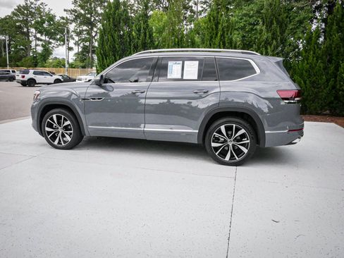 Used 2025 Volkswagen Atlas SEL Premium R-Line AWD/4WD image 7