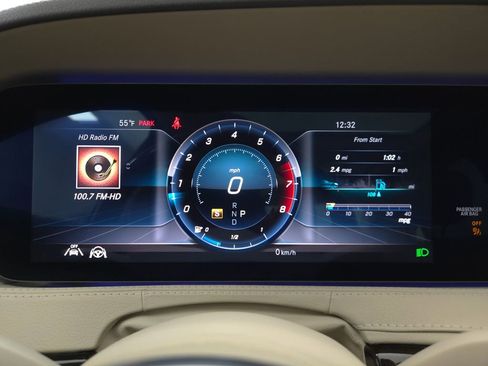 Used 2020 Mercedes-Benz S 560 4MATIC Sedan image 29