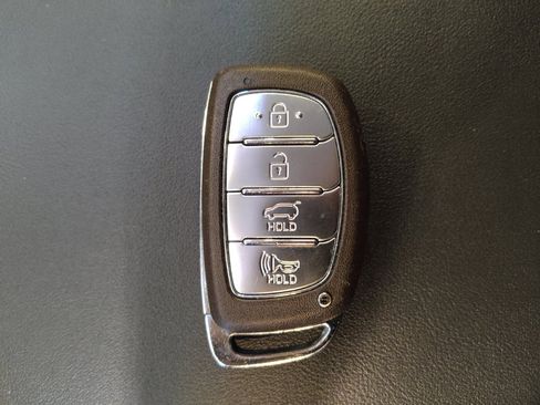 Used 2019 Hyundai Tucson Value FWD image 32