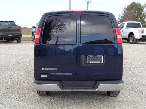 Used 2014 Chevrolet Express 1500 LT w/ LT Preferred Equipment Group image 7