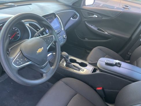 Used 2024 Chevrolet Malibu LT image 10