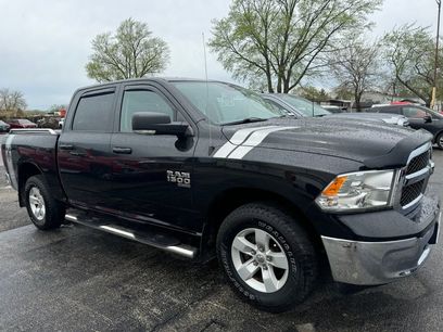 Used 2019 RAM 1500 Classic SLT w/ Luxury Group