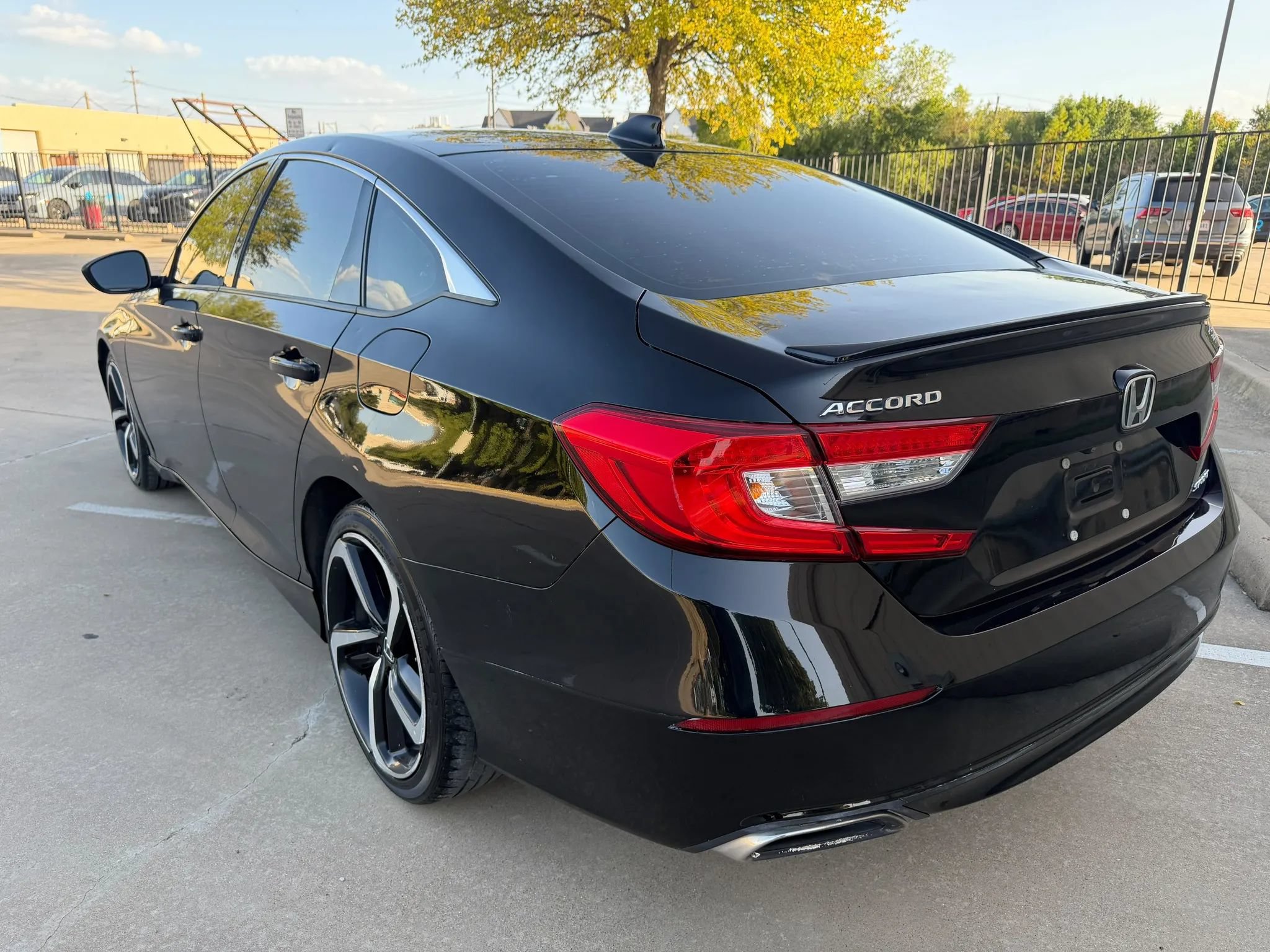 Used 2020 Honda Accord Sport image 24