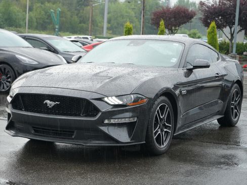 Used 2022 Ford Mustang GT RWD image 1