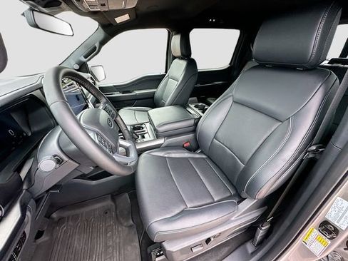 Used 2025 Ford F150 Lariat w/ Equipment Group 502A High AWD/4WD image 21