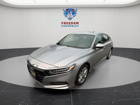 Used 2019 Honda Accord LX image 1