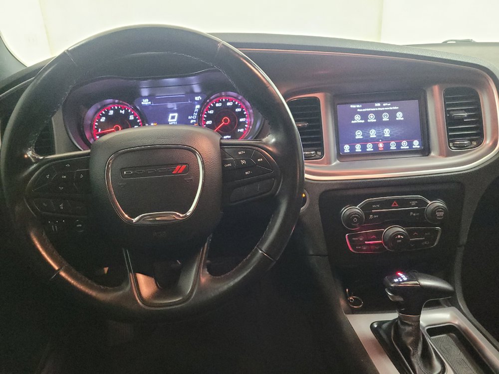 Used 2022 Dodge Charger SXT w/ Blacktop Package RWD image 22