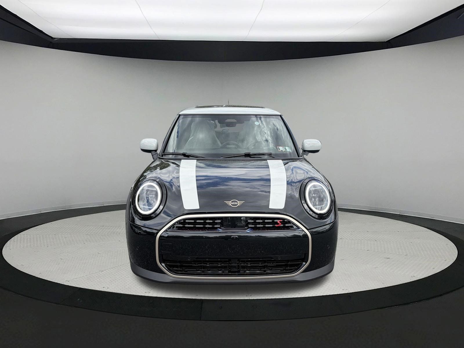 New 2026 MINI Cooper S FWD image 2