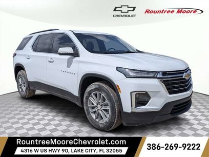 Used 2024 Chevrolet Traverse LT